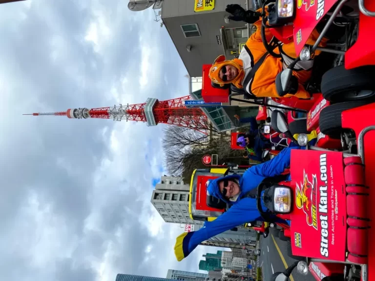 A Tourist’s Guide to Enjoying Classic Sightseeing Spots by Street Kart